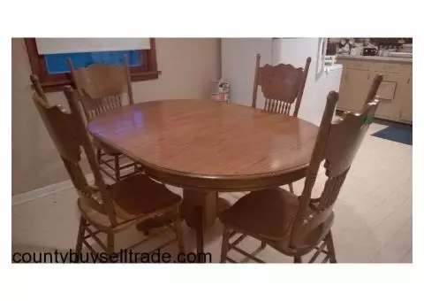 Oak Table with 4 Chairs